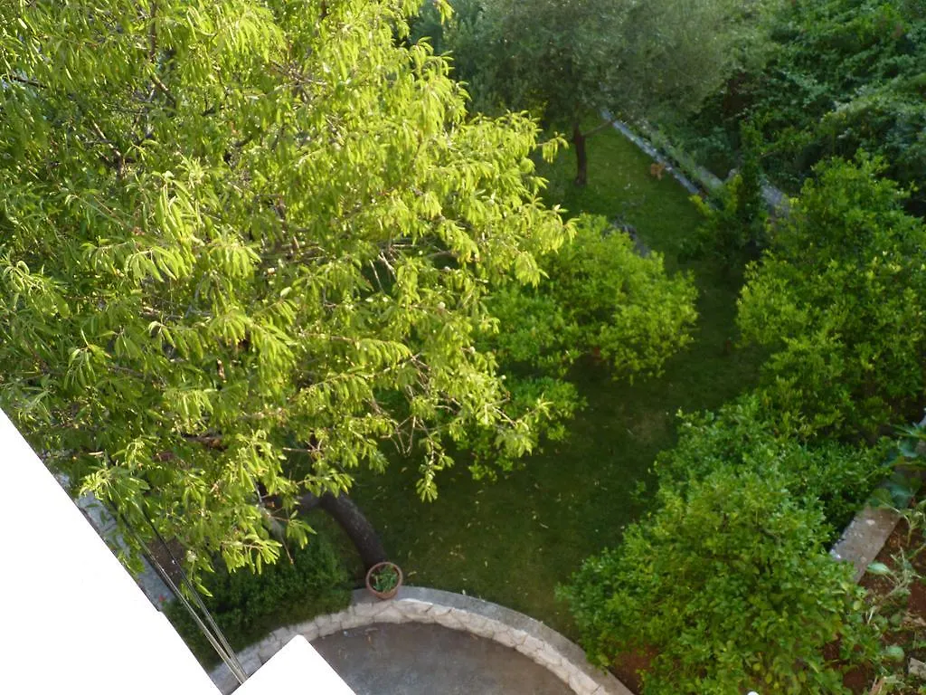 Apartmani Ferdi Trogir Lägenhet