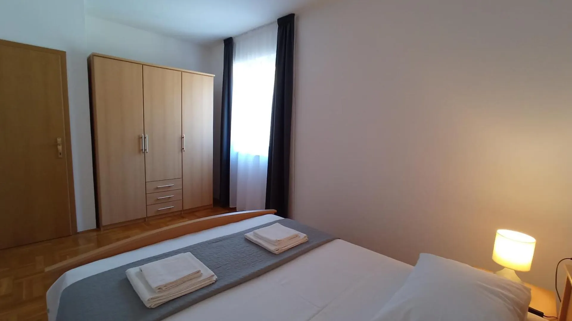 Lägenhet Apartmani Ferdi Trogir