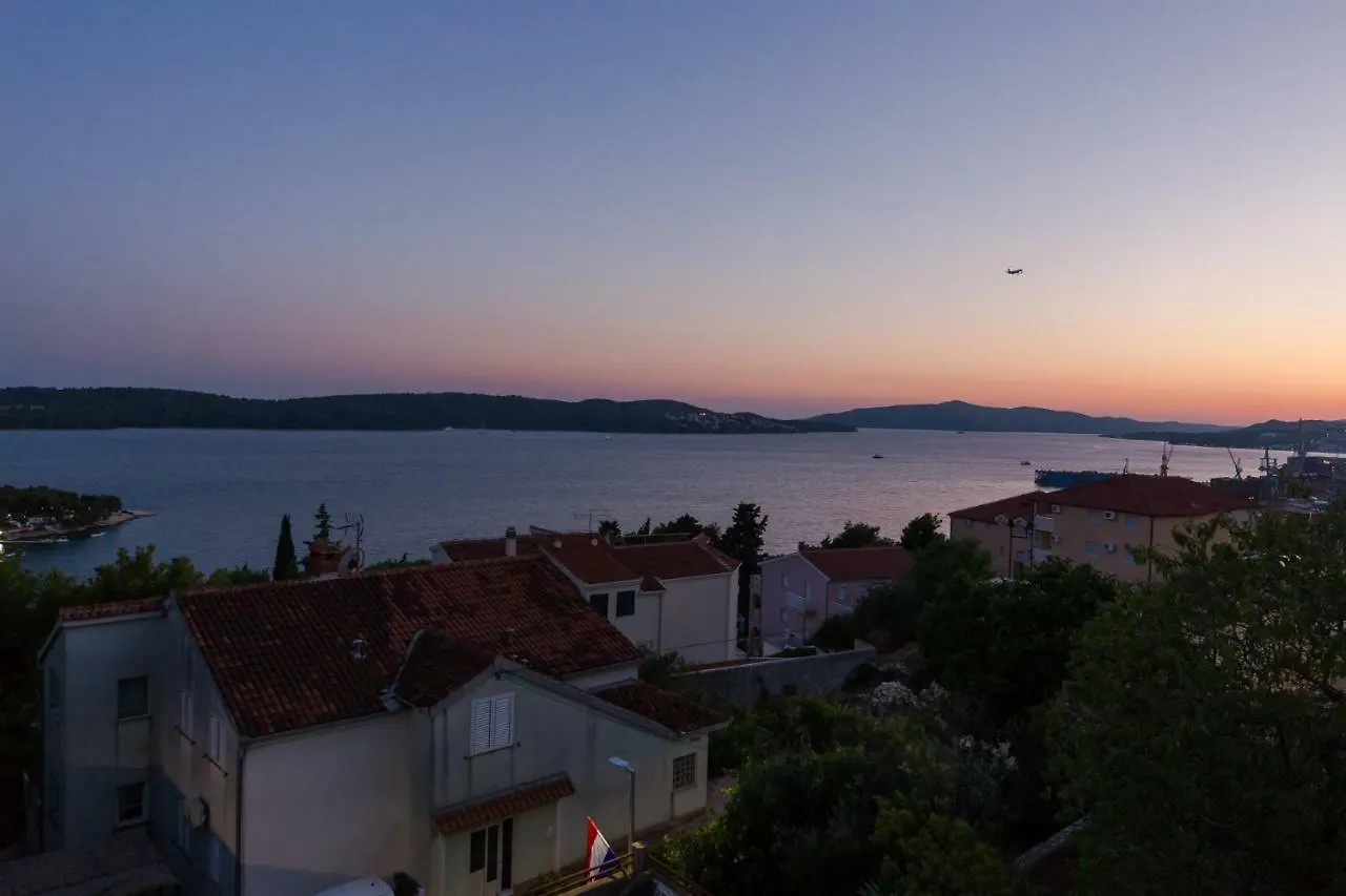 Apartmani Ferdi Trogir