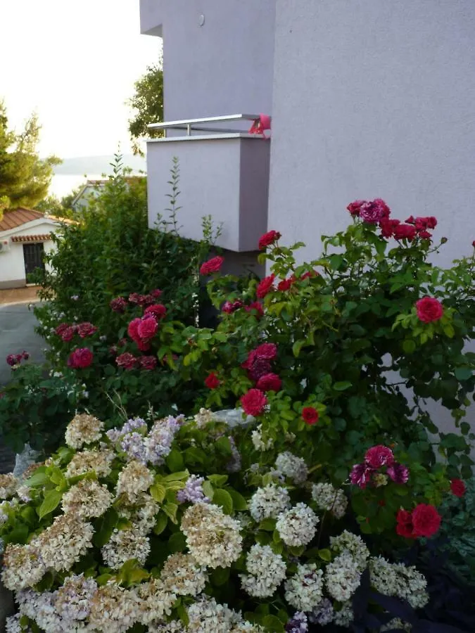 Apartmani Ferdi Trogir